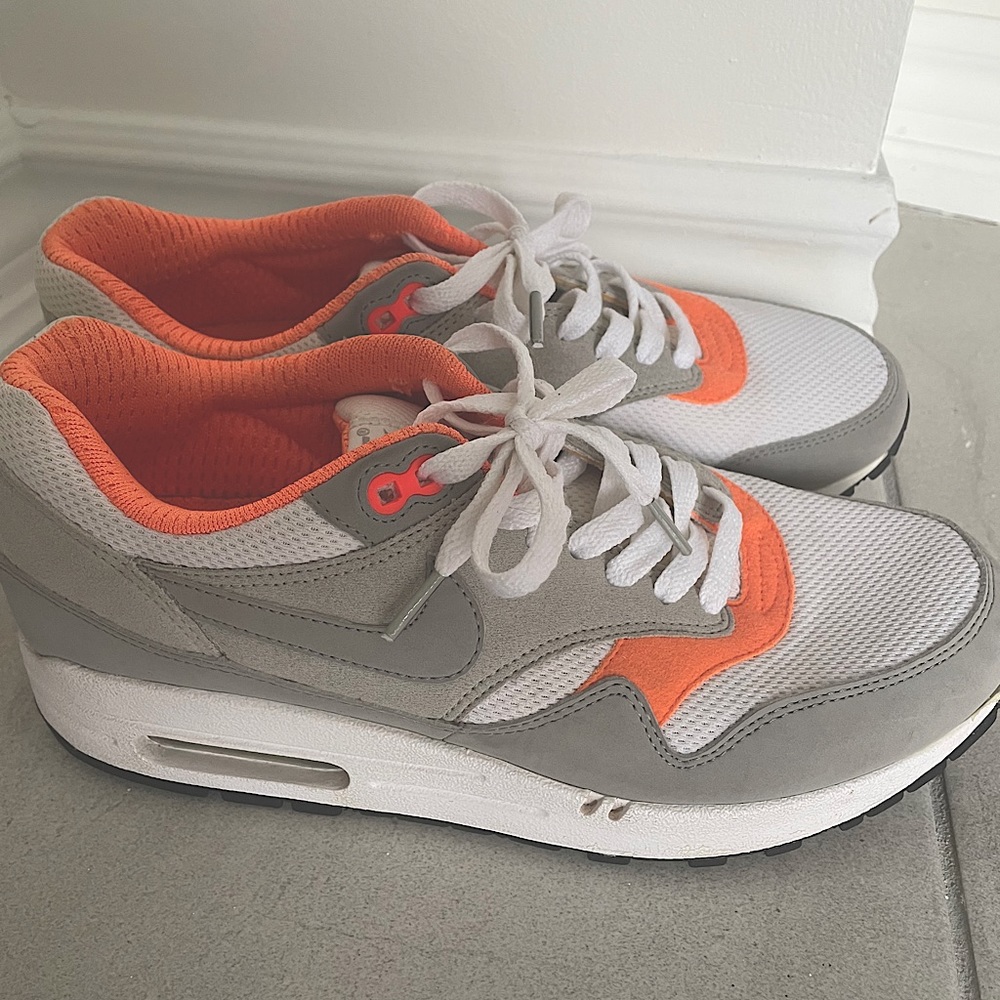 ❌SOLD❌NIKE Air Max 1 (2010 release)
